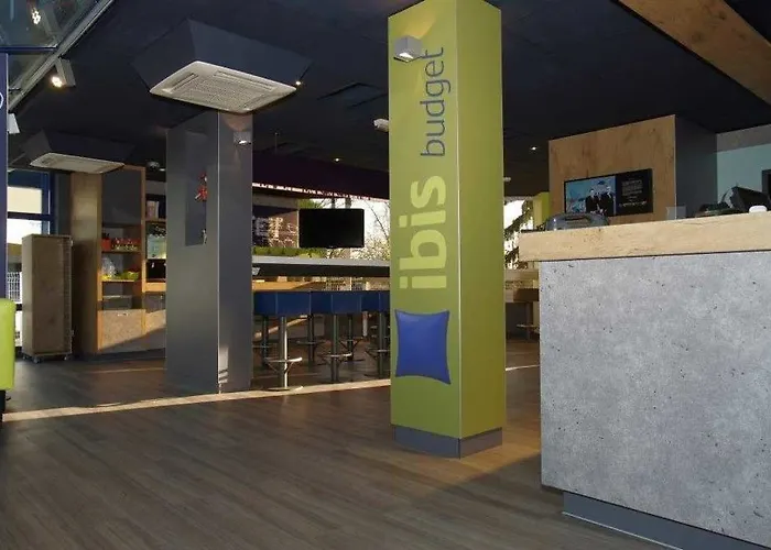 فندق Premiere Classe Lyon Nord دارْدييِ